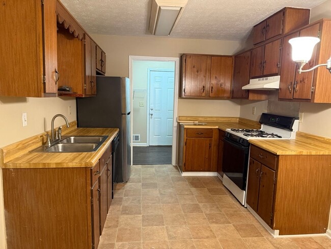 45 Ezzard St in Lawrenceville, GA - Building Photo - Building Photo