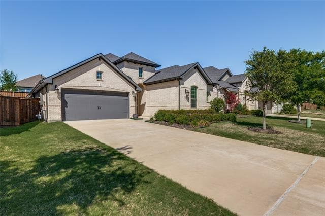 8221 Legacy Oak Dr in McKinney, TX - Building Photo - Building Photo