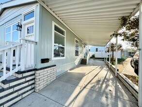 80 Huntington St in Huntington Beach, CA - Building Photo - Building Photo