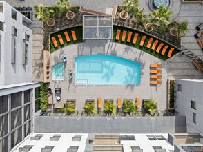 The Willows at Ventura in Ventura, CA - Foto de edificio - Building Photo