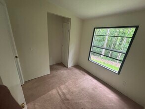 5 Valleywood Ct in Asheville, NC - Building Photo - Building Photo