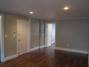 26 Fayette St, Unit 2 in Boston, MA - Foto de edificio - Building Photo