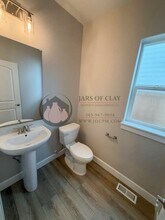 1329-1331 Oppek St NE in Keizer, OR - Building Photo - Building Photo