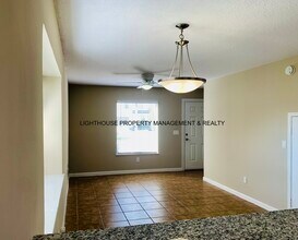 735 9th Ave S in Jacksonville Beach, FL - Building Photo - Building Photo