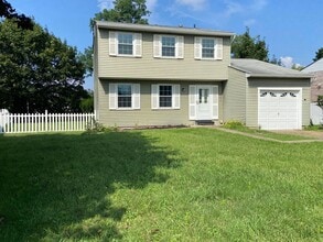 10 Quail Hill Rd in Pittsburgh, PA - Building Photo - Building Photo