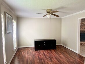 3130 Beaver Glen Dr in Houston, TX - Building Photo - Building Photo