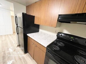 6350 Forward Ave, Unit 3 in Pittsburgh, PA - Foto de edificio - Building Photo