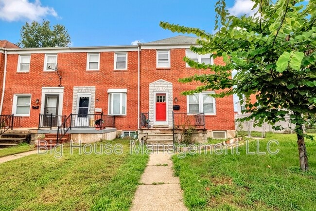 2107 Hawthorne Rd in Middle River, MD - Building Photo - Building Photo