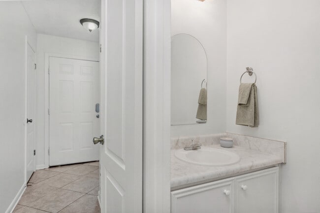 337 Woodham Ct in Fort Walton Beach, FL - Building Photo - Building Photo