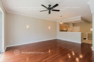 26533 Castleview Way in Wesley Chapel, FL - Building Photo - Building Photo