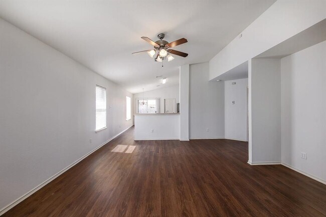 14900 Evening Mist Ln in Pflugerville, TX - Building Photo - Building Photo