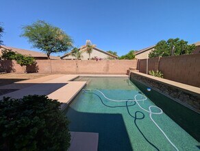 14552 W Jenan Dr in Surprise, AZ - Building Photo - Building Photo