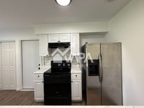 4422 Desert View Dr in San Antonio, TX - Building Photo - Building Photo