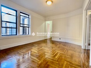 21 Magaw Place in New York, NY - Foto de edificio - Floor Plan