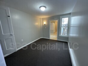 1809 Susquehanna St in Harrisburg, PA - Building Photo - Building Photo