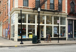 1301 Main St in Cincinnati, OH - Building Photo - Building Photo