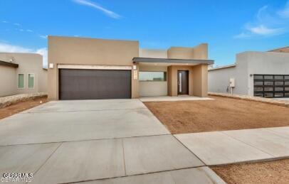 property at 7444 Norte Vly Ln