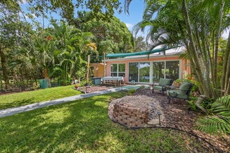 1134 Stillwater Dr in Jupiter, FL - Building Photo - Building Photo