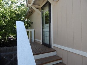 2619 Avenue O 1/2 in Galveston, TX - Building Photo - Building Photo