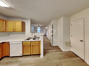 135 Oak Grove Pl in Acworth, GA - Building Photo - Building Photo