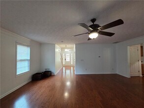 5834 Bridgeport Ct in Flowery Branch, GA - Building Photo - Building Photo