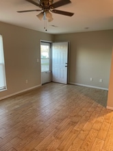 1031 Vandiver Ct in Farmington, MO - Foto de edificio - Building Photo