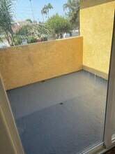 801 Myrtle Ave, Unit B in Inglewood, CA - Foto de edificio - Building Photo