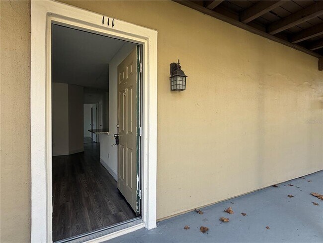 236 Afton Square in Altamonte Springs, FL - Building Photo - Building Photo