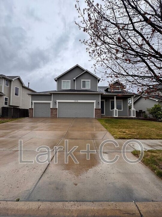 11416 E 119th Pl in Commerce City, CO - Building Photo