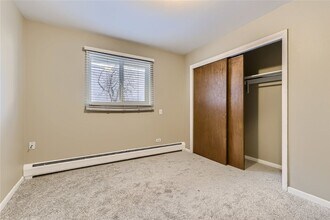 5280 E Warren Ave in Denver, CO - Building Photo - Building Photo