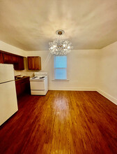 121 Sumner Ave, Unit Apartment 2 in Pittsburgh, PA - Building Photo - Building Photo