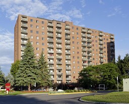 The Woodbine in Ottawa, ON - Building Photo