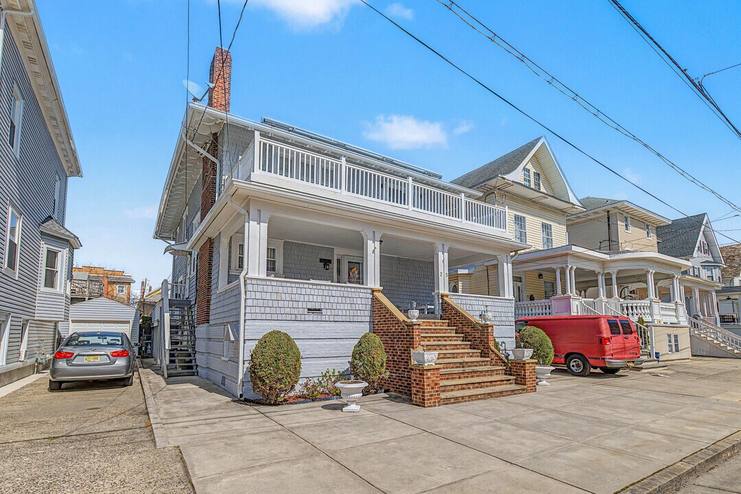 25 S Kingston Ave, Unit #4 in Atlantic City, NJ - Building Photo