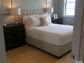 25-19 35th St-Unit -4B in Queens, NY - Foto de edificio - Building Photo