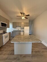 15 Summit Ave, Unit 3 in Somerville, MA - Foto de edificio - Building Photo