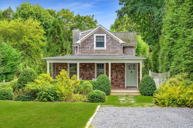 property at 62 Abrahams Landing Rd