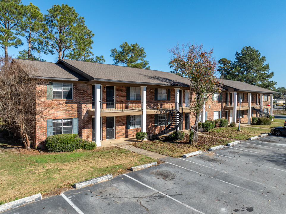 Whispering Pines at 1200 in Albany, GA - Foto de edificio