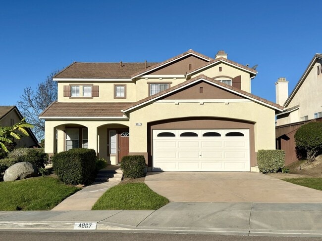 property at 4967 Calle Arquero