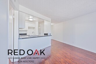 6660 Vineland Ave, Unit 11 in Los Angeles, CA - Foto de edificio - Building Photo