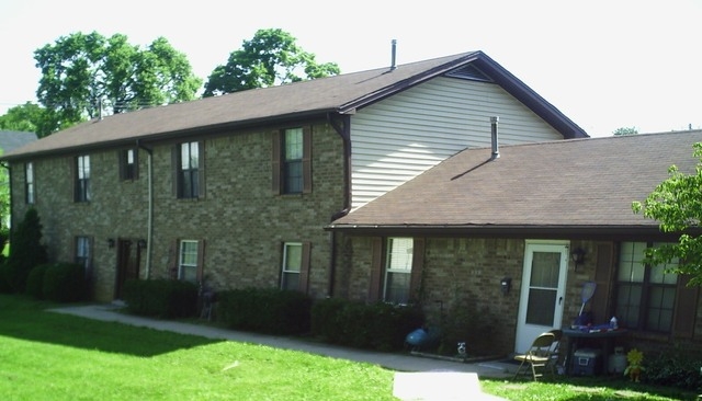 Cresent Hill in Louisville, KY - Foto de edificio - Building Photo