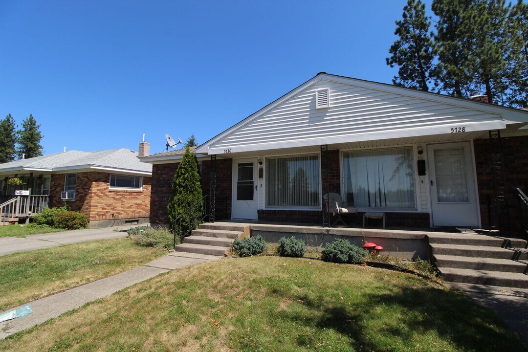 5728 N Assembly St-Unit -1 in Spokane, WA - Building Photo