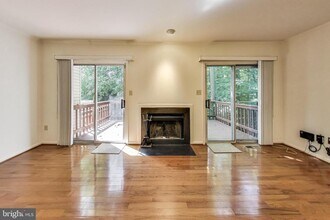 10726 Pine Haven Terrace in Rockville, MD - Building Photo - Building Photo