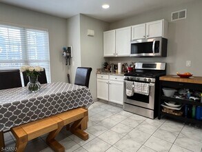 100 Glenridge Ave in Glen Ridge, NJ - Building Photo - Building Photo