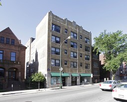 709 W Belmont Ave in Chicago, IL - Building Photo