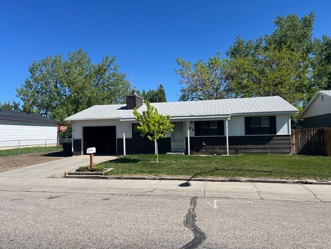 property at 34 Riverbend Rd