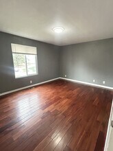 8326 S Carmen Ct in Sandy, UT - Building Photo - Building Photo