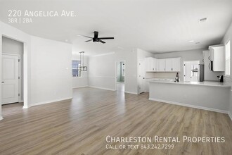 220 Angelica Ave in Summerville, SC - Building Photo - Building Photo