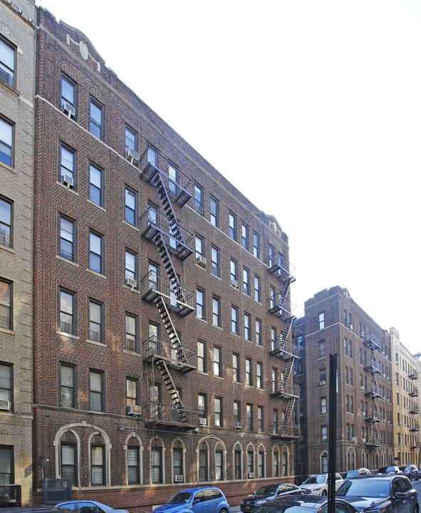 3111 Brighton 7Th St in Brooklyn, NY - Building Photo