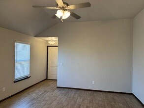 607 Marlin Ct in Chickasha, OK - Building Photo - Building Photo