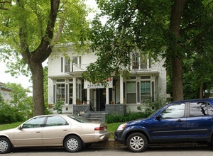 410 N State St in Ann Arbor, MI - Foto de edificio - Building Photo